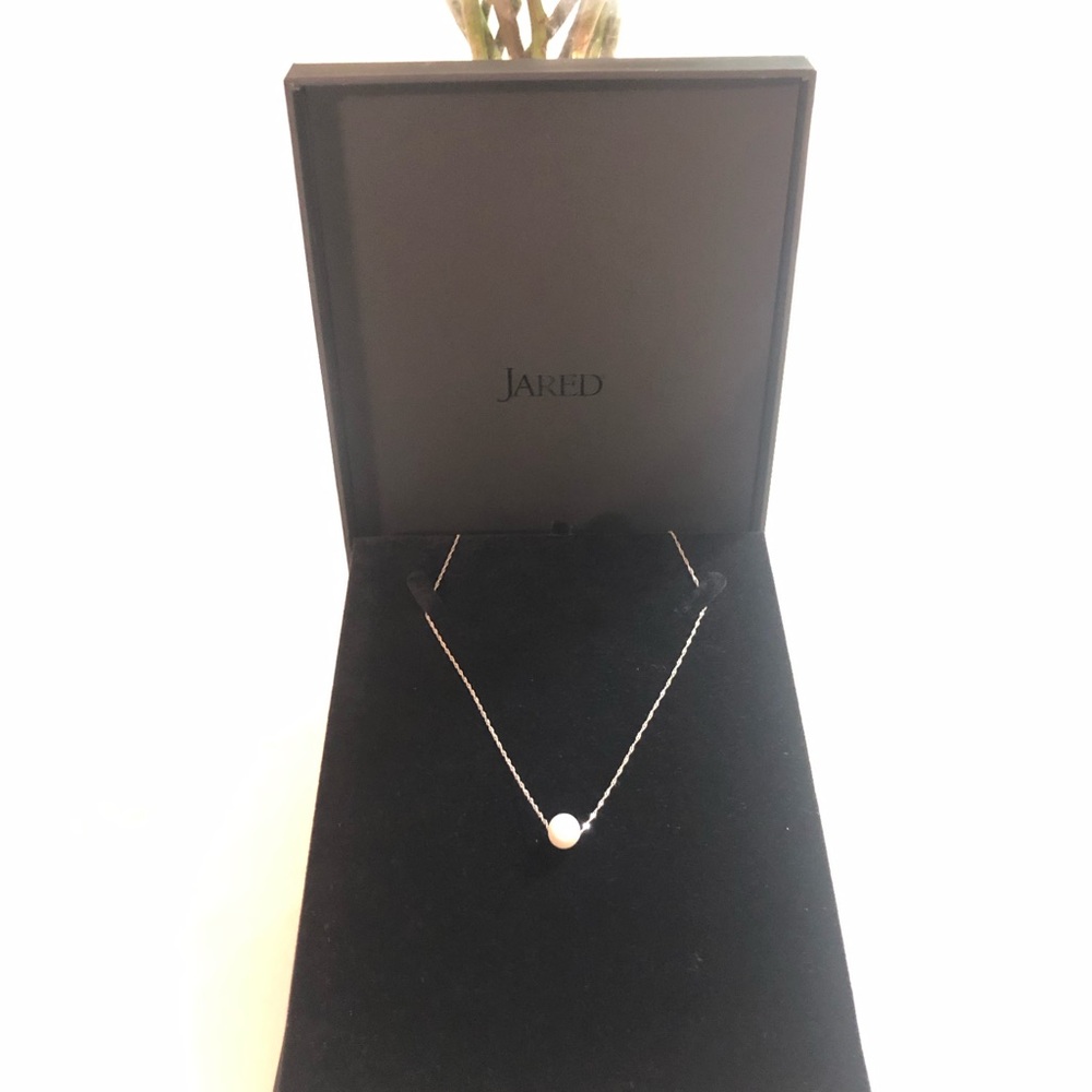 ✨14K White Gold Jared's Necklace with Genuine White Pearl 🤍